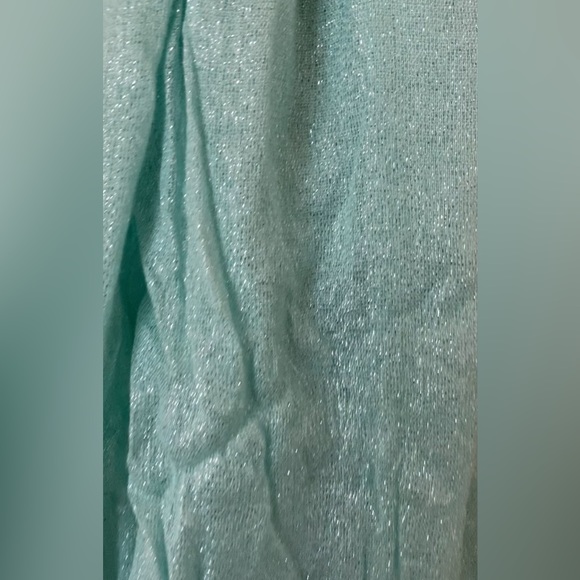 Mint color shawl with metallic silver thread soft shawl - Picture 9 of 13